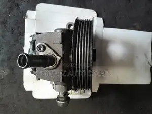 Power Steering Pump for Mazda Bongo/Vanette L8 Engine
