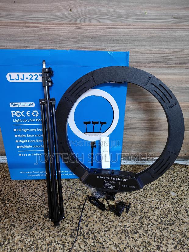 22 Inches Ring Light Stand . Three Phone Holders - thumbnail 2
