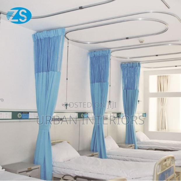 Hospital Partition Rails Hospital Partition Rails - main view