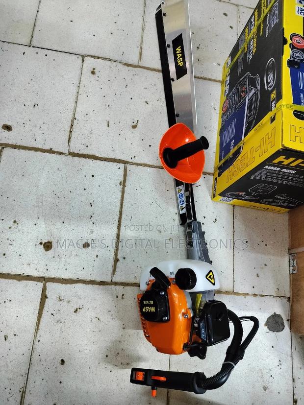 Gasoline Hedge Trimmer - thumbnail 3