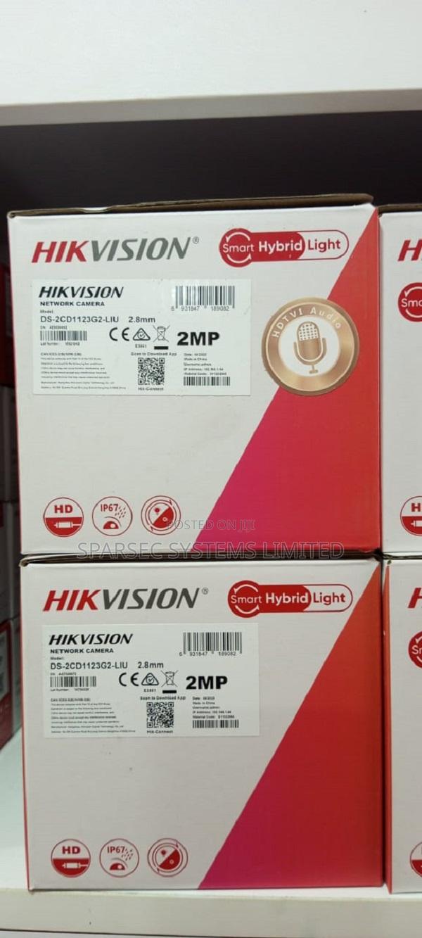 2 MP Smart Hybrid Light Fixed Dome Network Camera - thumbnail 2