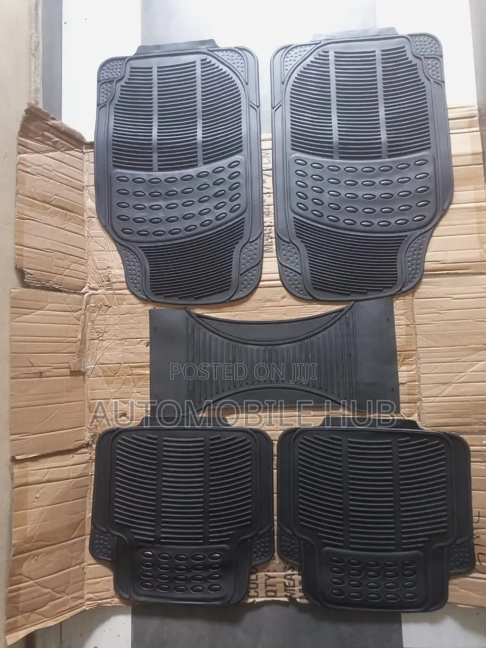 Black Floor Mats Five Pieces Antislip