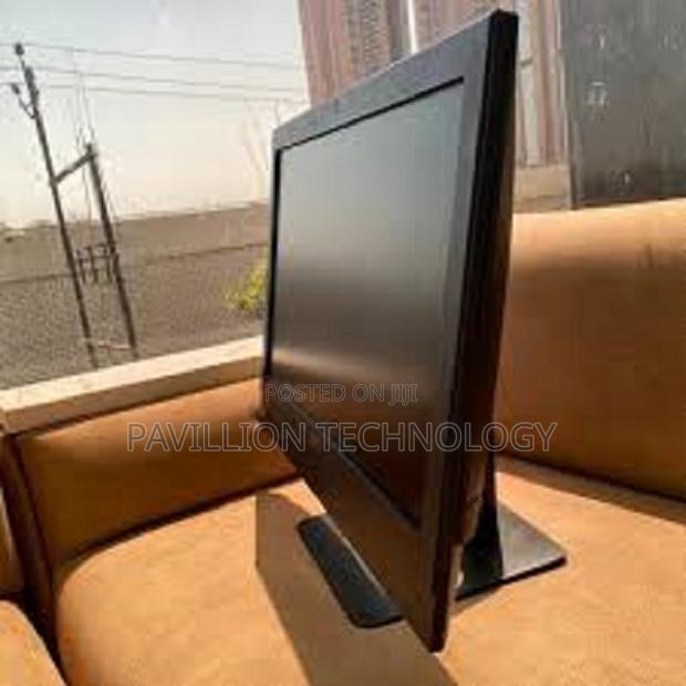 Desktop Computer Dell OptiPlex 5250 16GB Intel Core I5 SSD 256GB - thumbnail 5