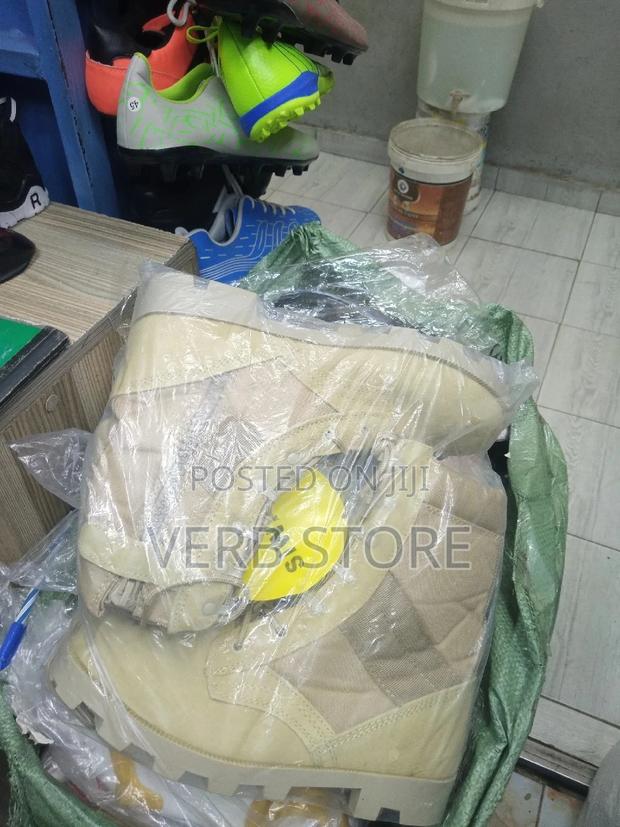 Siwar Boots - main view