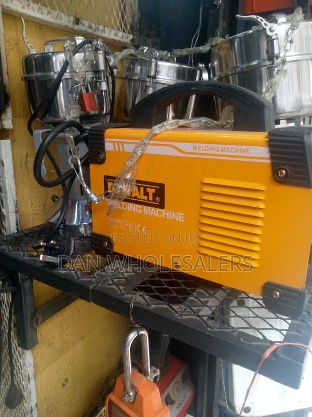 Dewalt 400a Inverter Welding Machine - main view