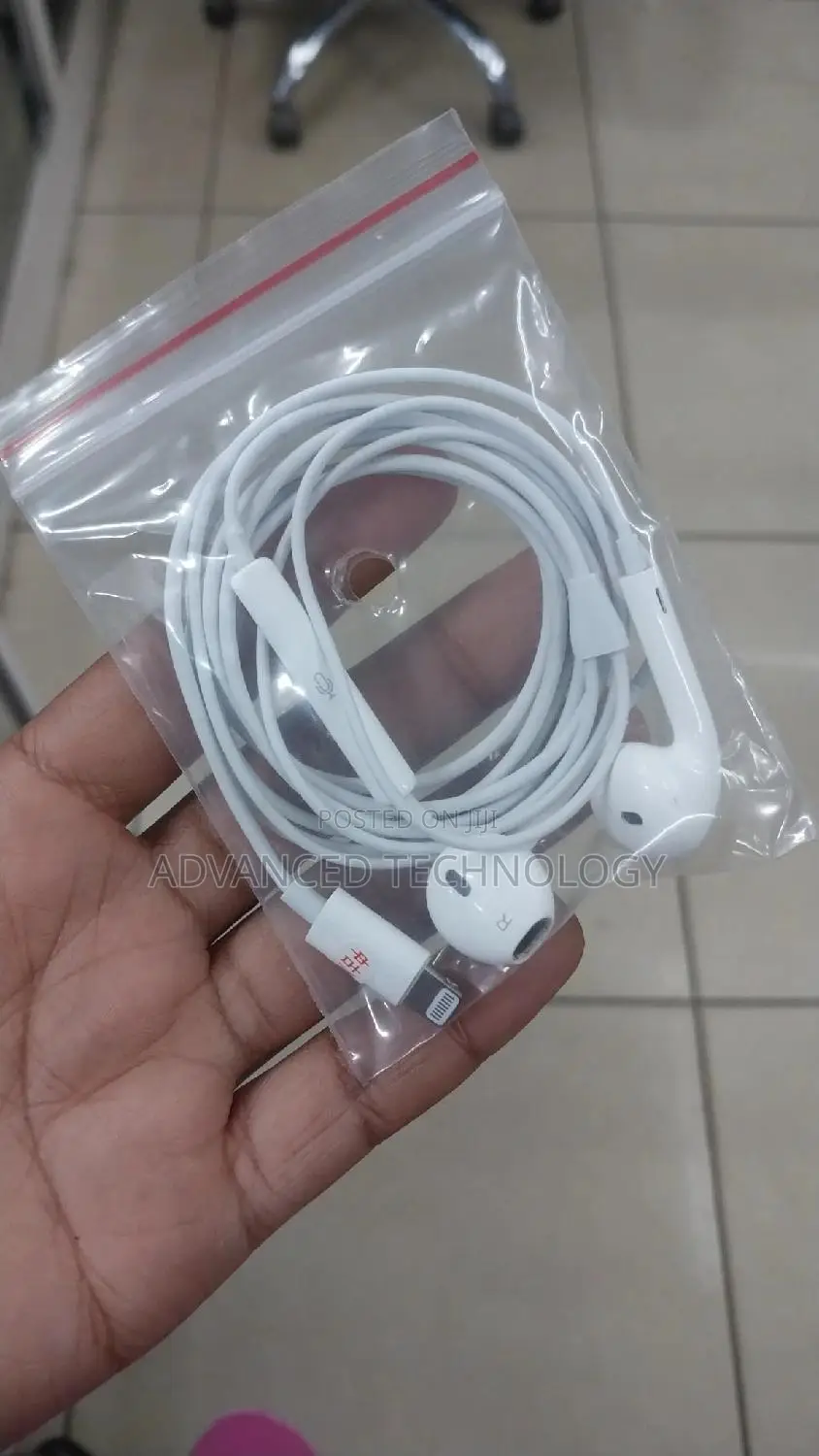 Original Lightening iPhone 7 Earphones
