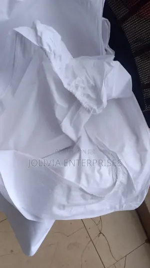White Plain Fitted Bedsheets