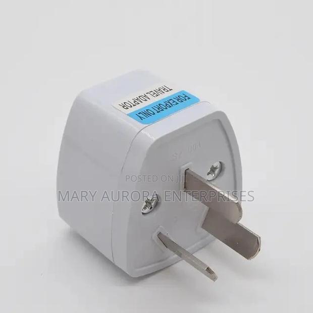 Travel Adapters/Wall Socket Adaptor
