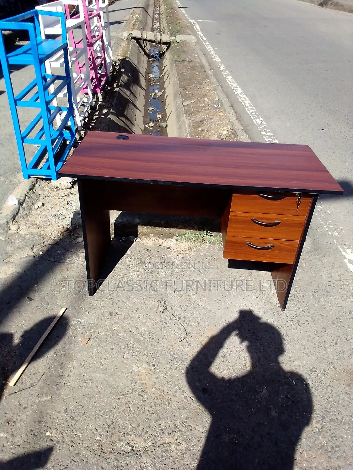 Office Desk