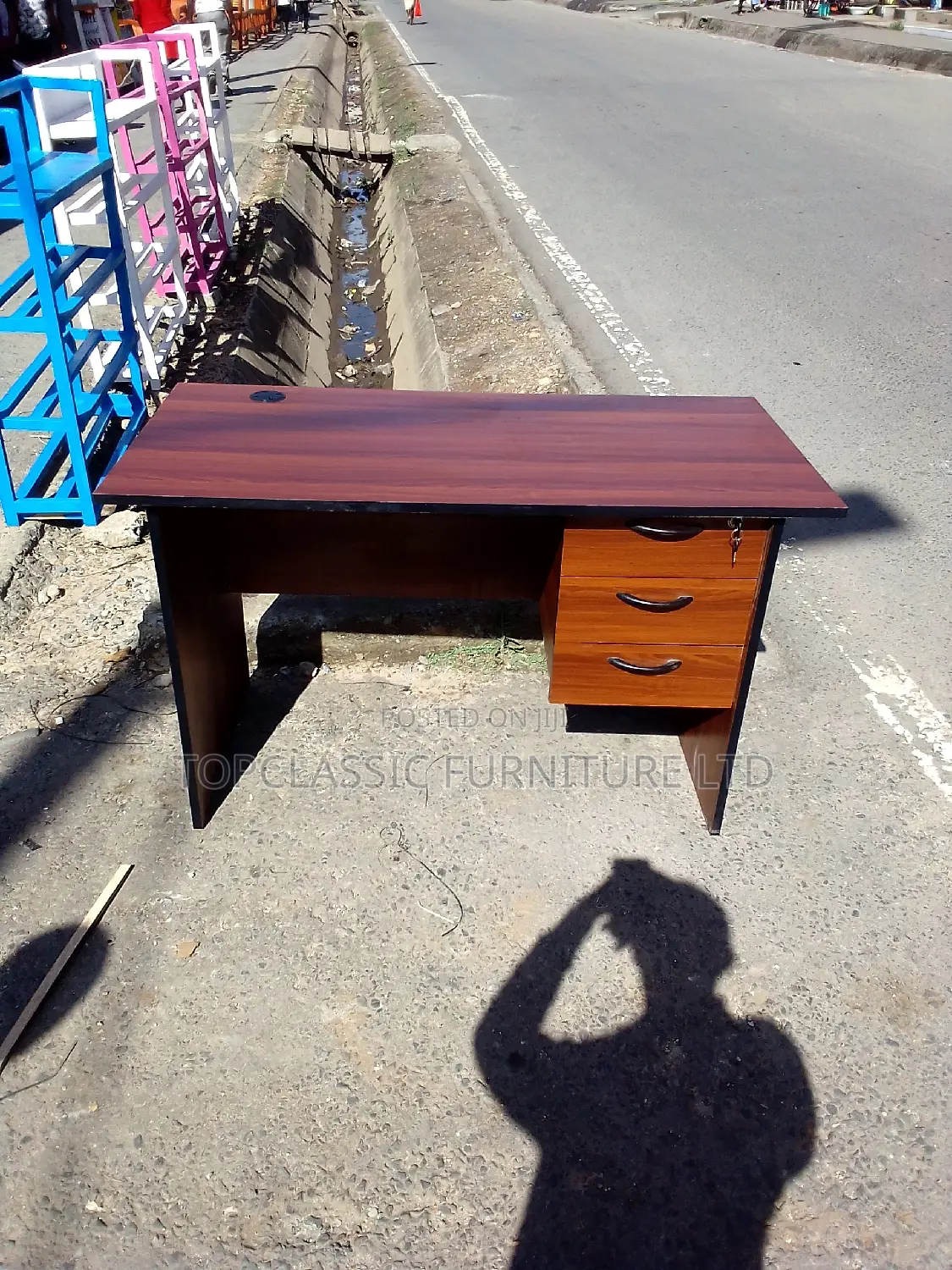 Office Desk