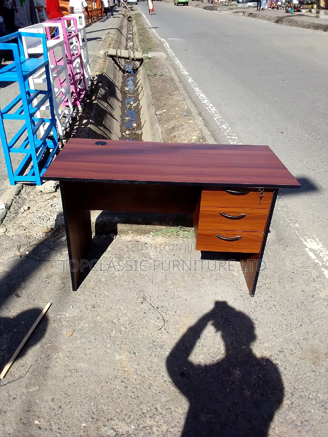 Office Desk
