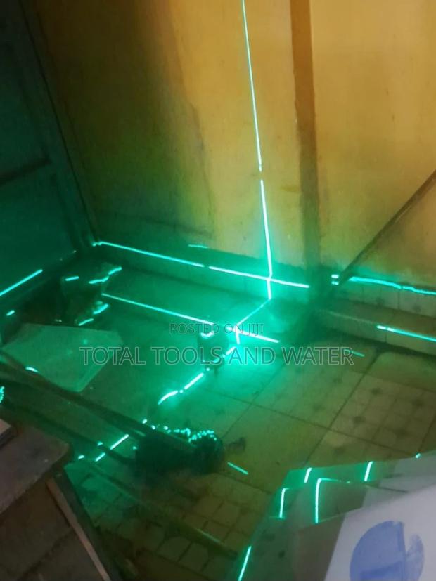 Automatic Makita Laser Level Detector 90m Working Range - thumbnail 2