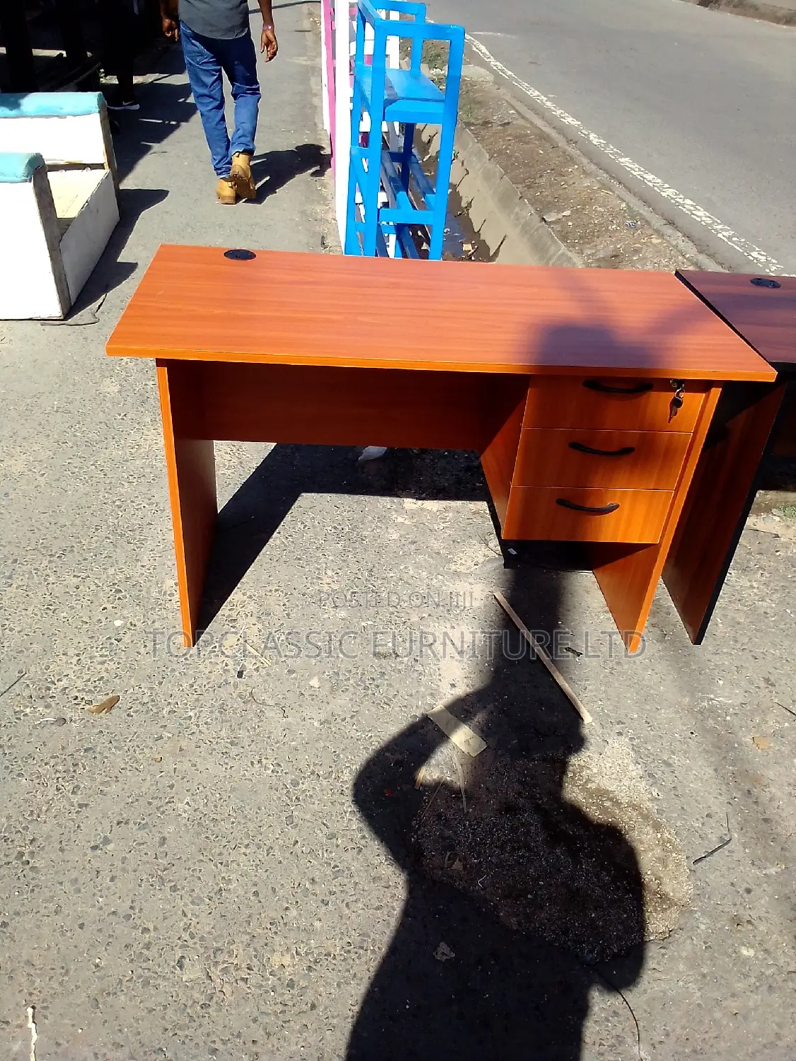 Office Desk