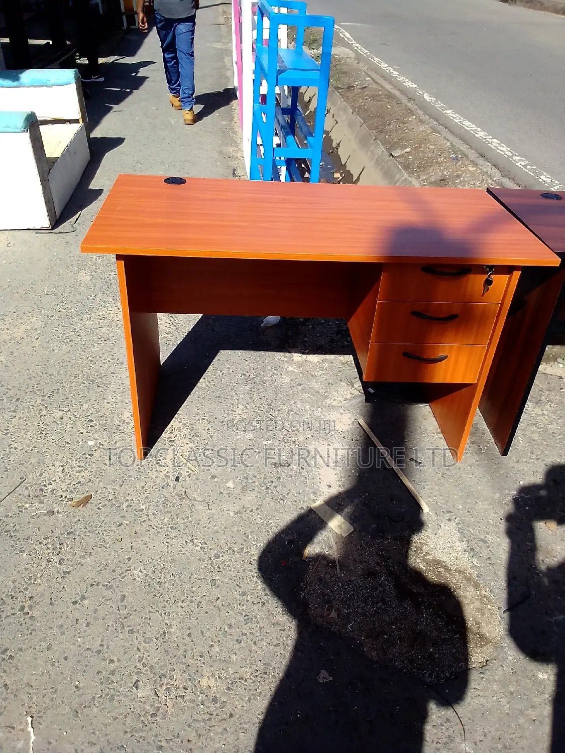Office Desk