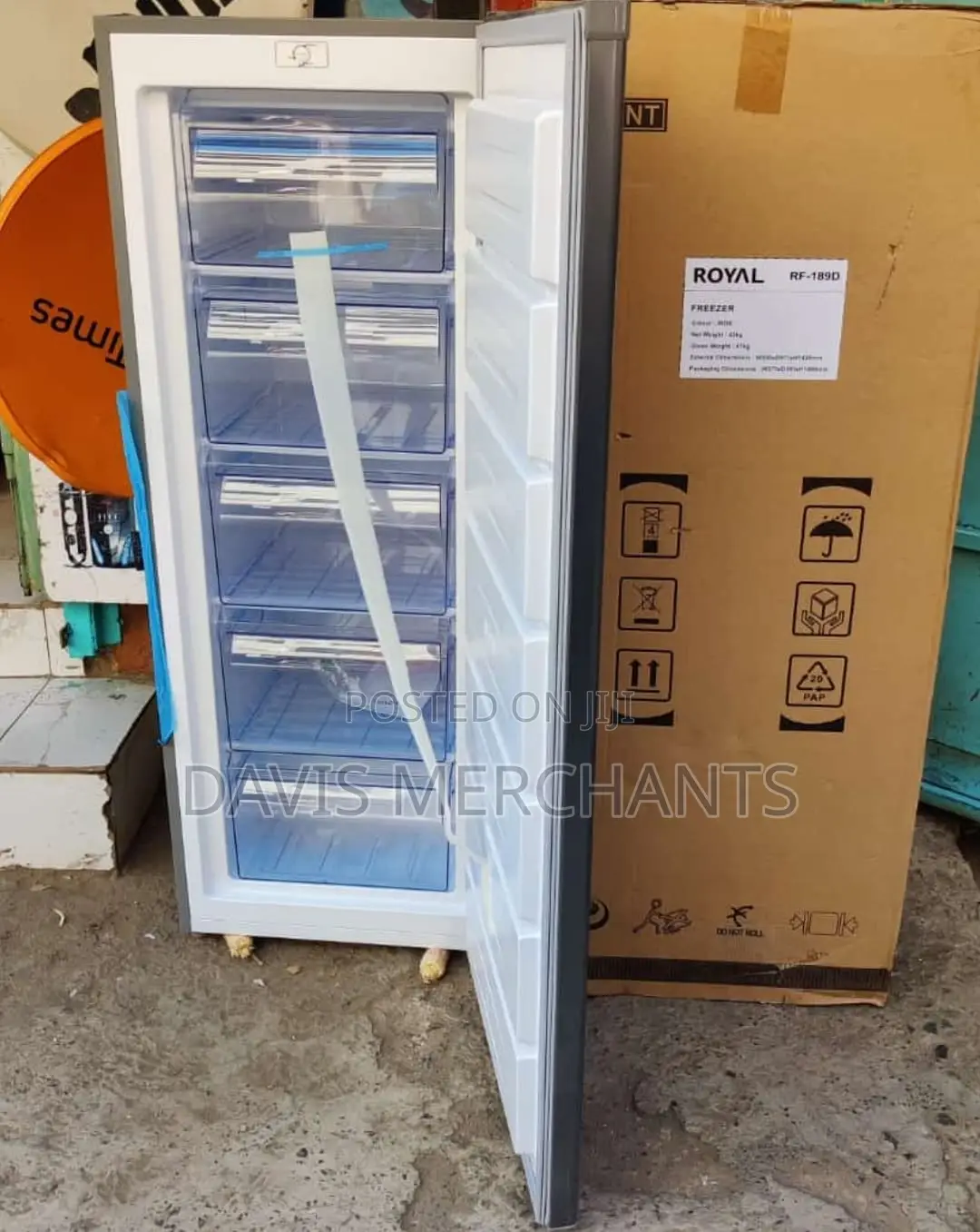 Royal Upright Freezer