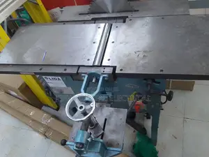 Wood Cutter Machine