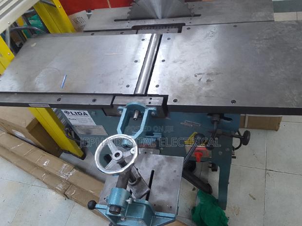 Wood Cutter Machine - main view