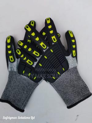 Impact Resistant Gloves /Anti Impact - thumbnail 2