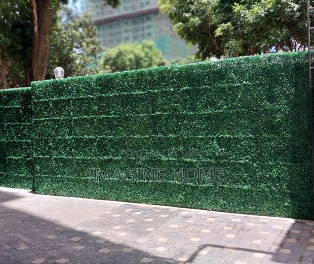 Artificial Green Wall Hedges - thumbnail 3