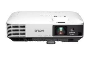 Epson Eb-2250u// Projector 3lcd Technology, Wuxga - thumbnail 2