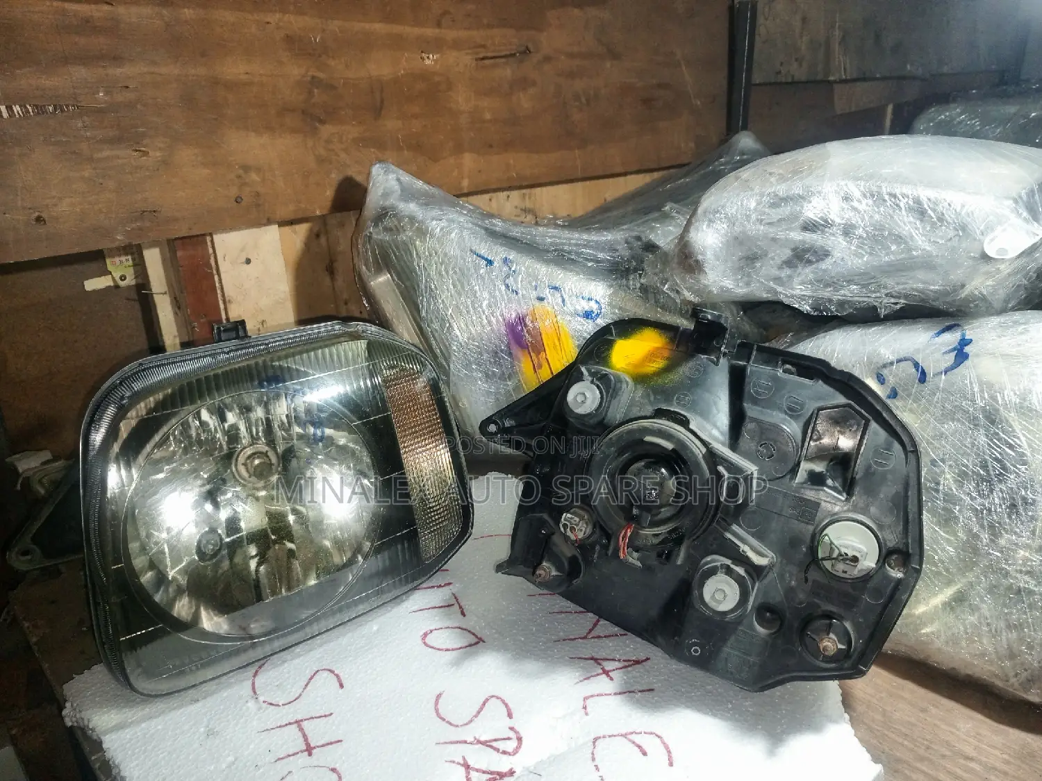 Suzuki Jimmy Headlights