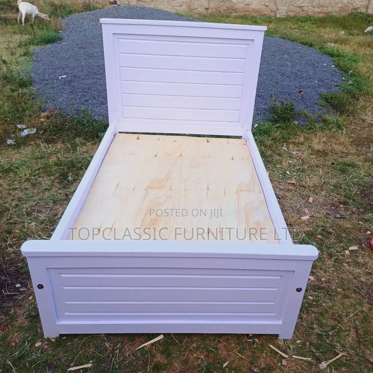 Modern Executive Beds Available (Payment on Delivery)