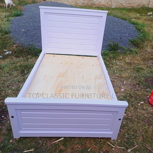 Modern Executive Beds Available (Payment on Delivery)
