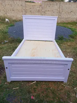 Modern Executive Beds Available (Payment on Delivery)