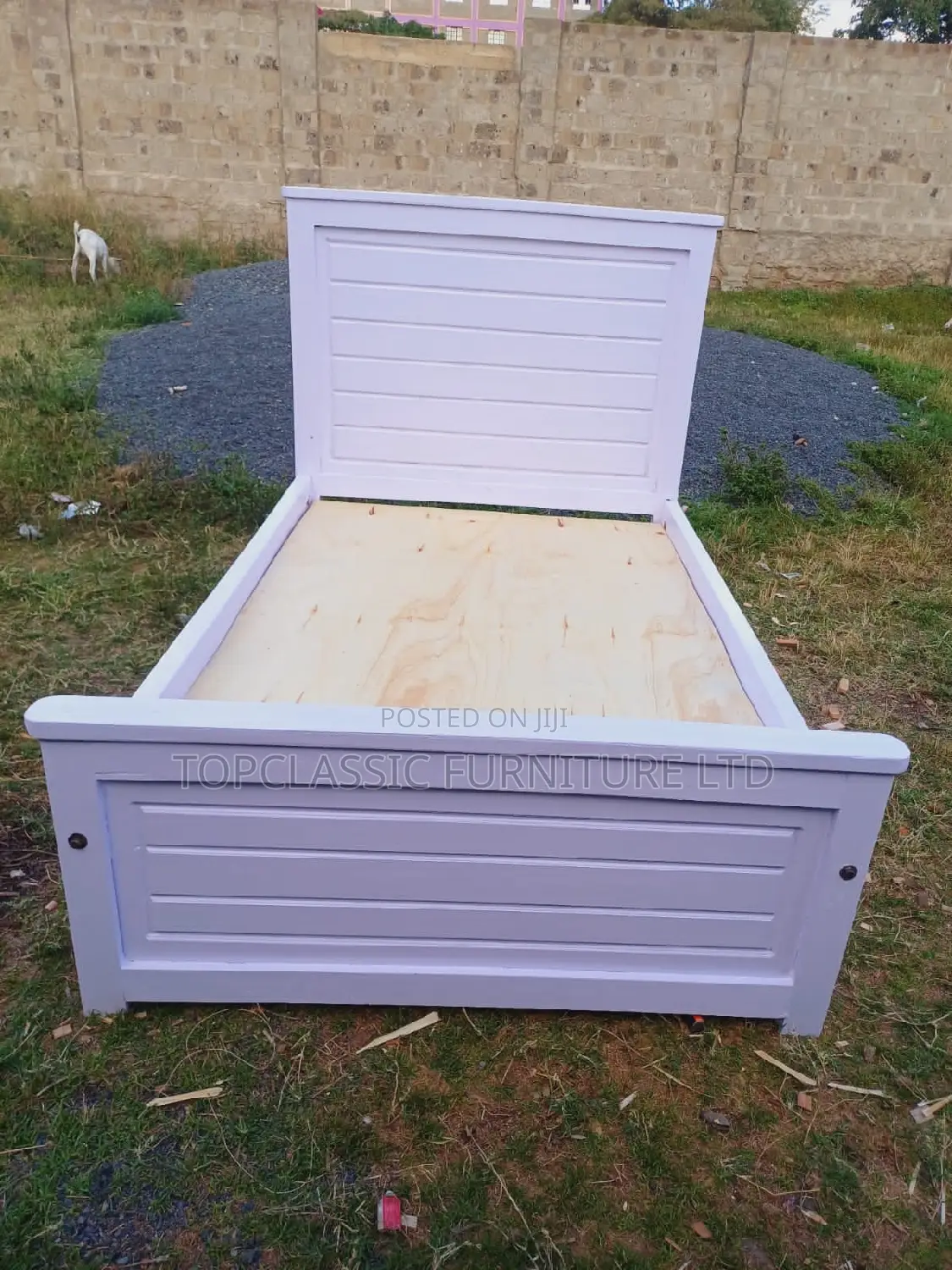 Modern Executive Beds Available (Payment on Delivery)