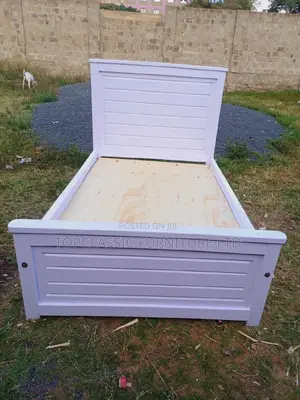 Modern Executive Beds Available (Payment on Delivery)