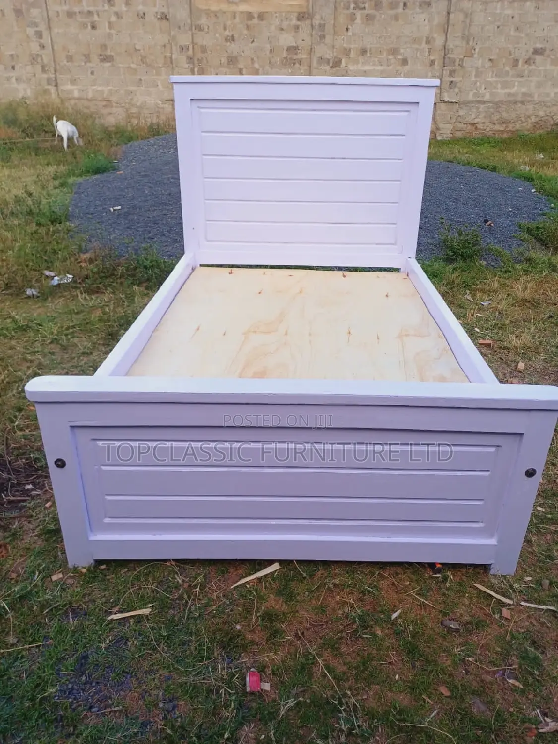 Modern Executive Beds Available (Payment on Delivery)