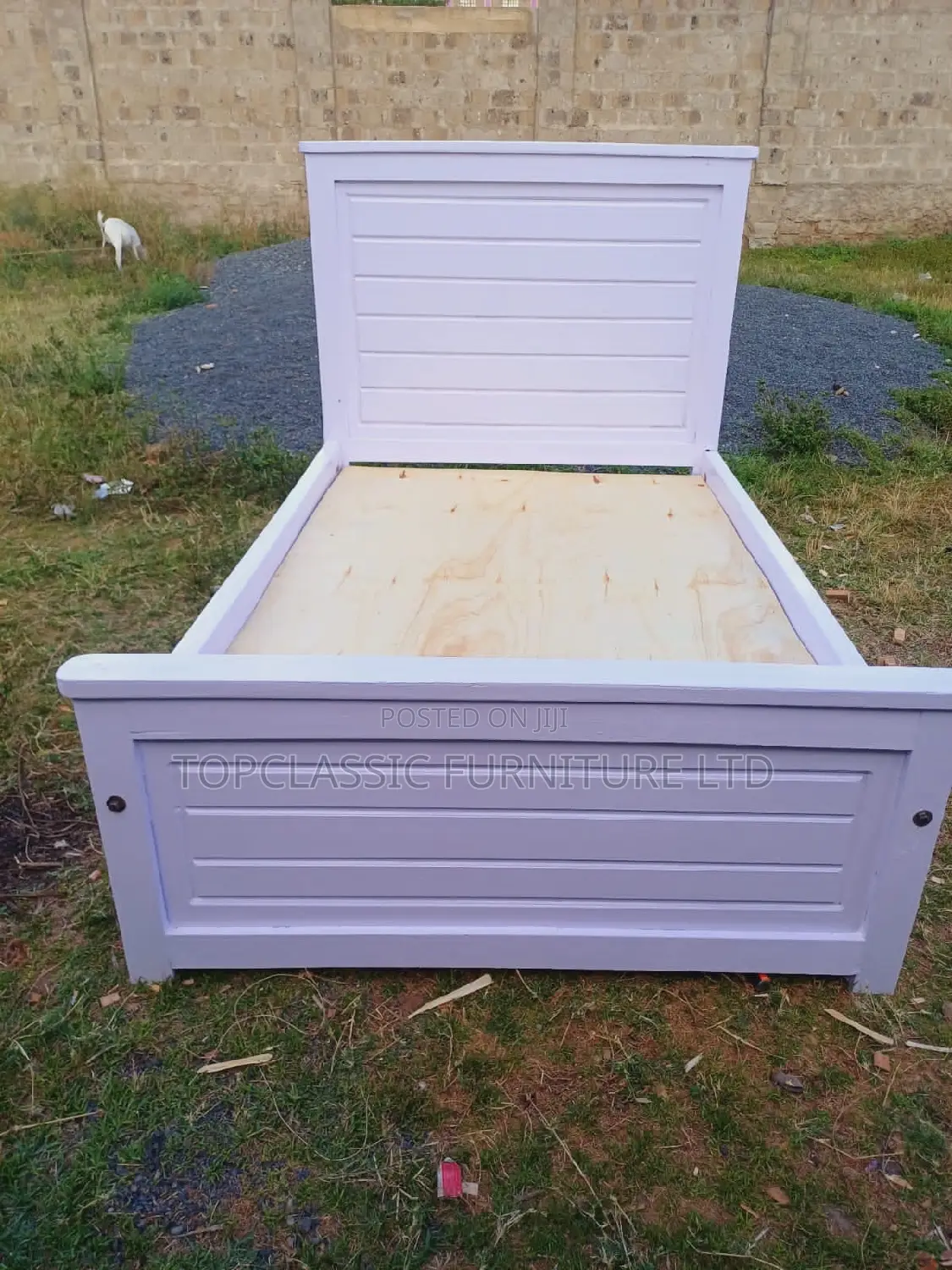 Modern Executive Beds Available (Payment on Delivery)