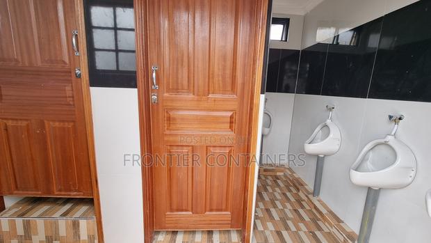 Ablution Containers 20ft Unit With 5toilets and Urinals - thumbnail 6