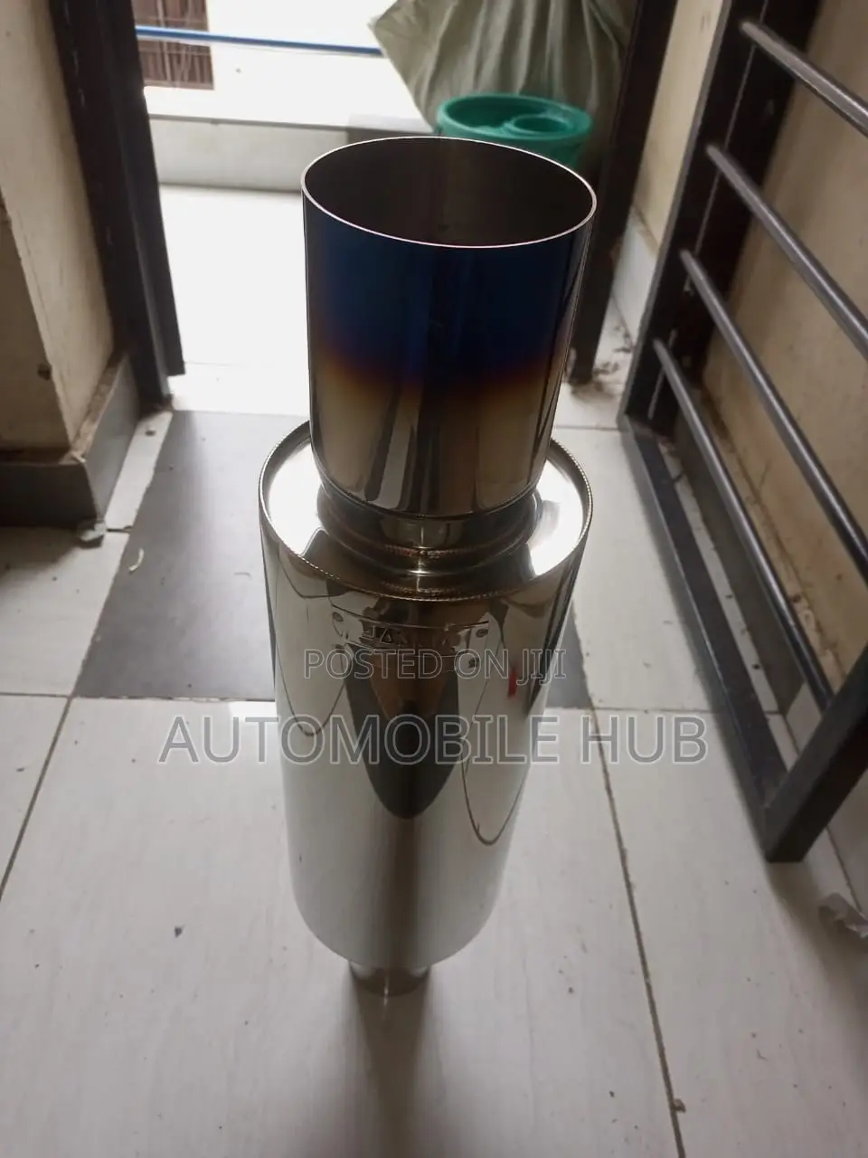 Super Loud Base Exhausted Tip Exhaust Tail Light