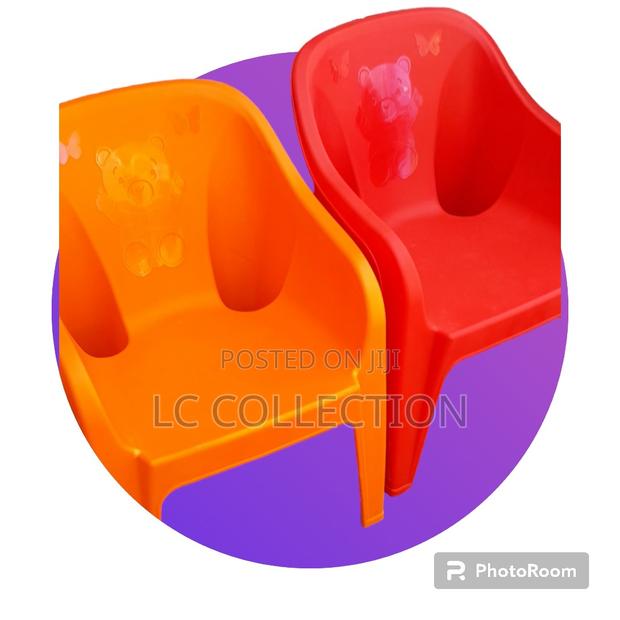 Plastic Chair, C - main view