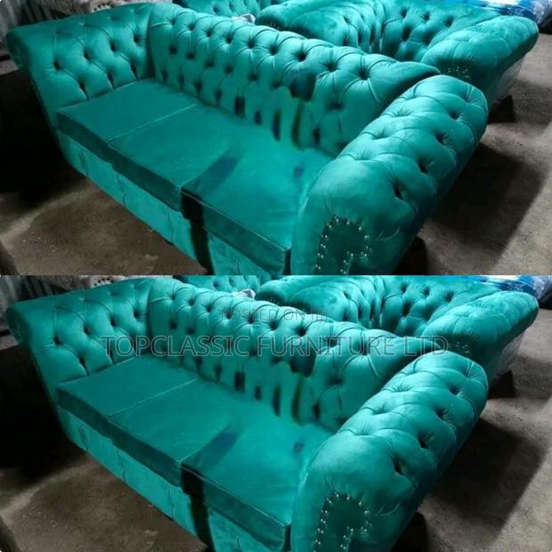 3-Seater Chester Sofas+Free Throw Pillows