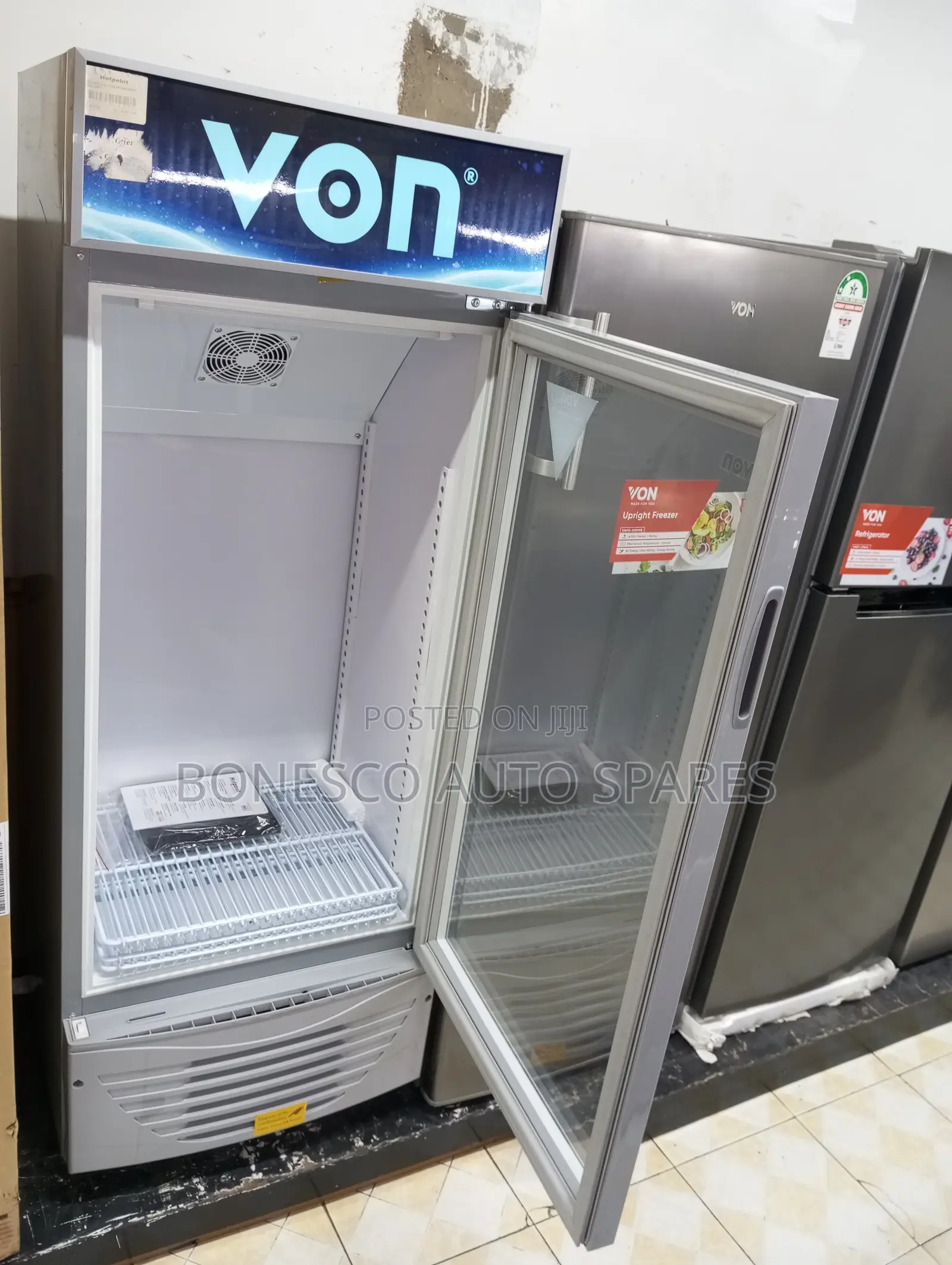 Von Vertical Cooler Spacious Storage 158L
