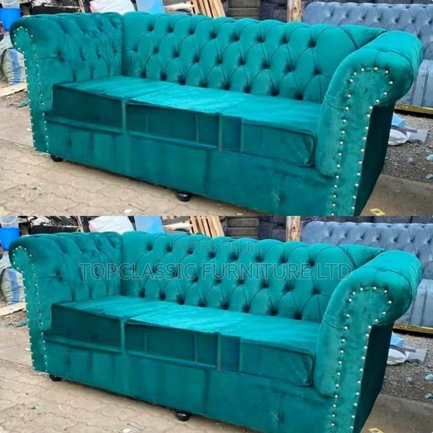 3-Seater Chester Sofas+Free Throw Pillows