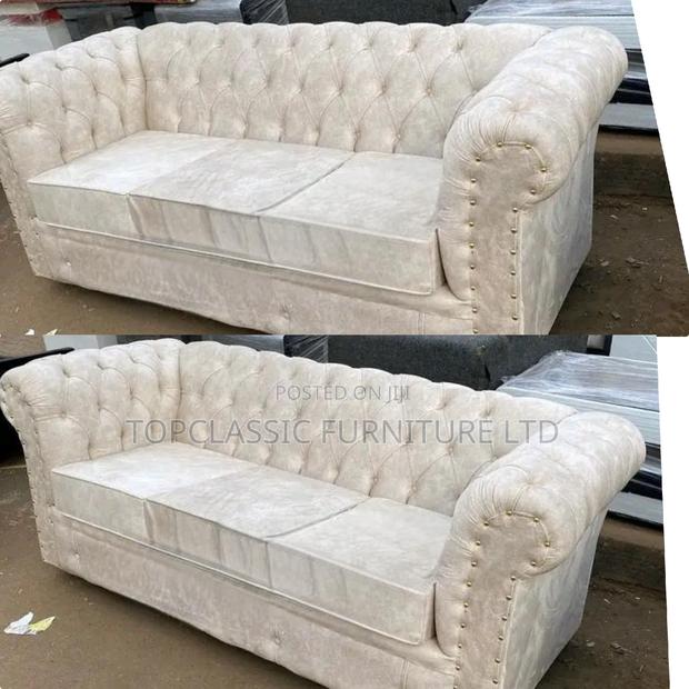 3-Seater Chester Sofas+Free Throw Pillows