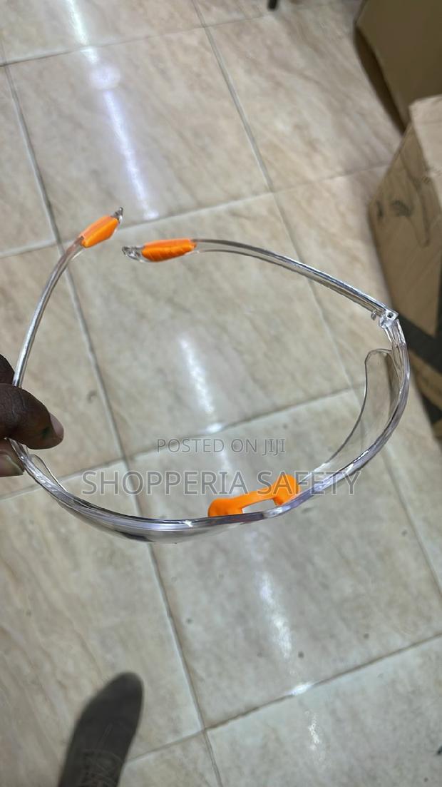 Safety Goggles - thumbnail 4