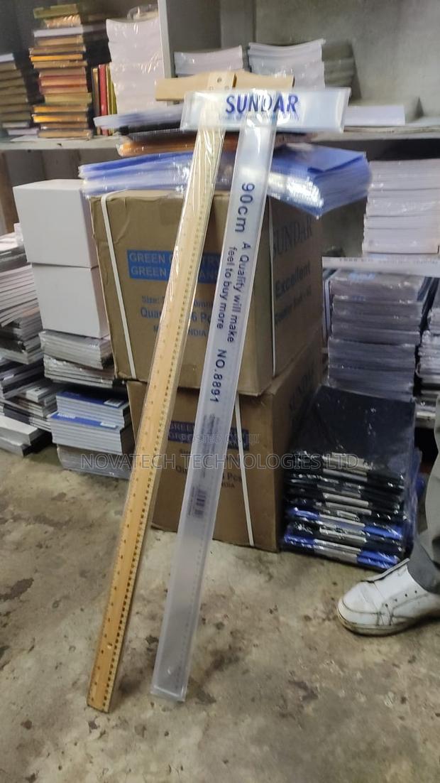 *Tee Square Ruler 90cm - main view