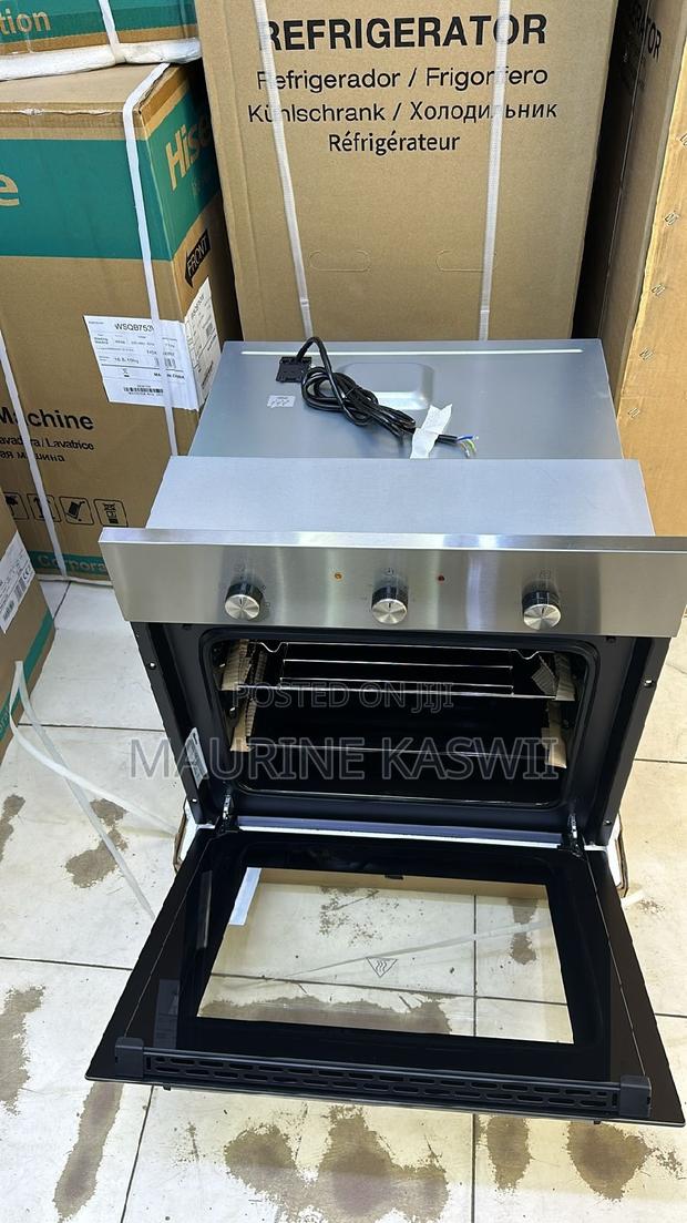 Hisense 60cm Built in Oven 75L HB060202