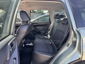 Subaru Forester 2.0XT Premium AWD 2017 Green