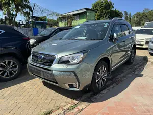 Subaru Forester 2.0XT Premium AWD 2017 Green