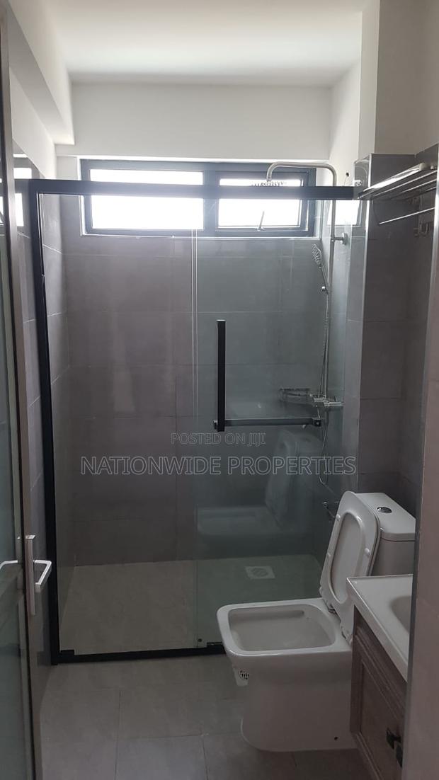 Large Office Space to Let - thumbnail 5