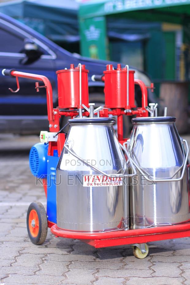 Double Milking Machine Windsor Brand Available - thumbnail 2