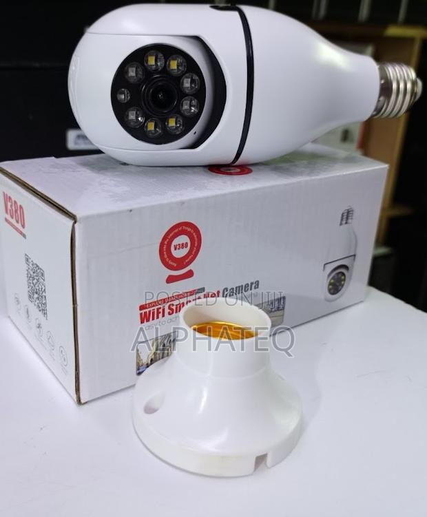 PTZ Camera V380 Bulb V380 PTZ Bulb Wifi Camera PTZ-Quality