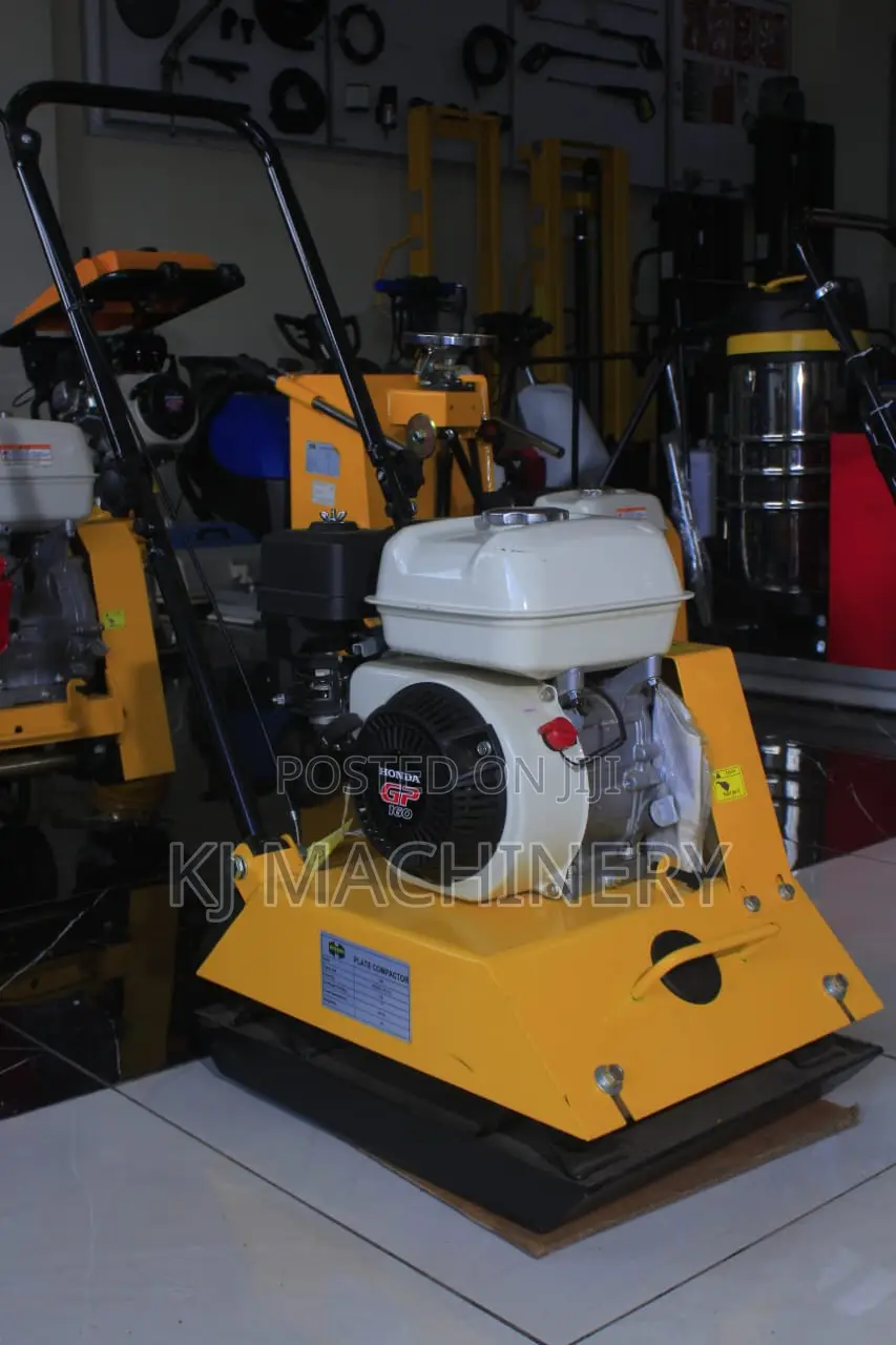 Plate Compactor 90kg With Honda Powered Engine