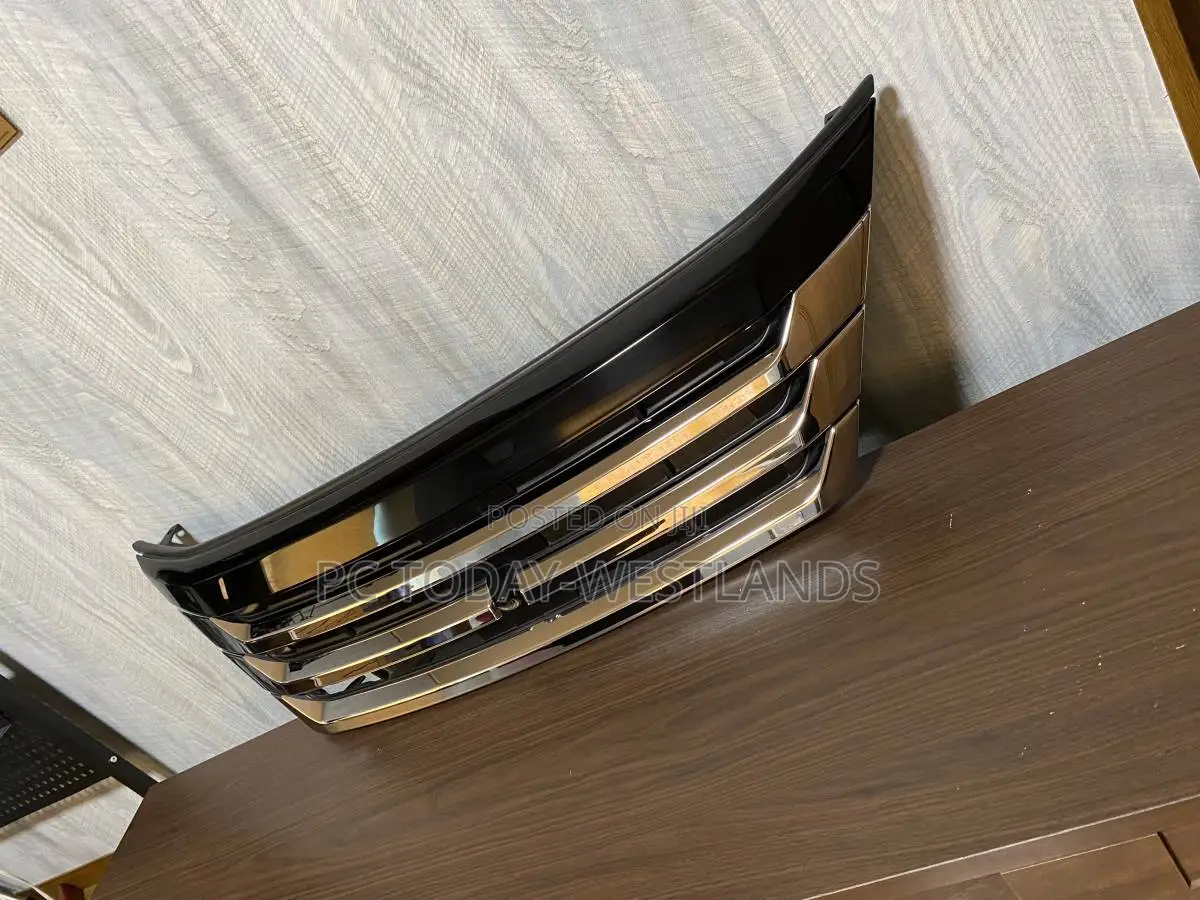 Vellfire Z/Zr Modelista Tourer Grille Black Aero+Camera