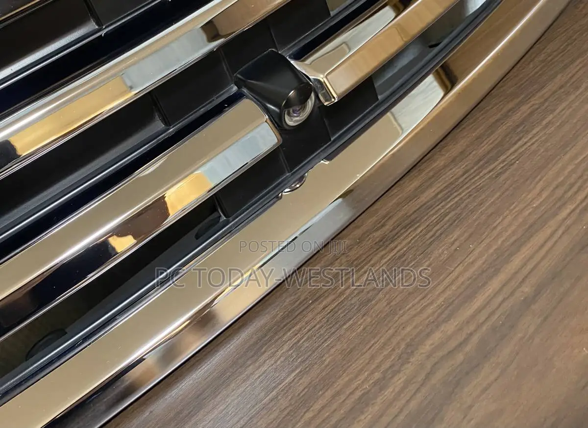 Vellfire Z/Zr Modelista Tourer Grille Black Aero+Camera
